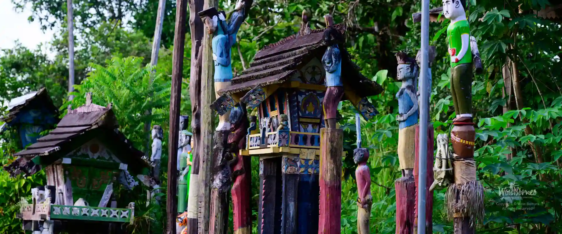Dayak Bonehouse